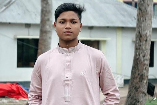 নোয়খালীতে মাদক নিয়ে বিরোধের জেরে প্রাণ গেল স্কুলছাত্রের