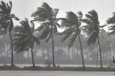 দুপুরের মধ্যে ৭ জেলায় ঝড়ের শঙ্কা