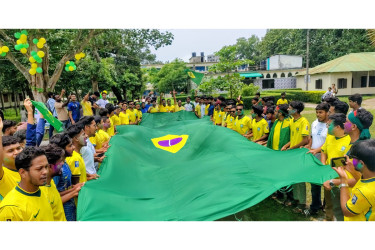 শেরপুরে ব্রাজিলের সমর্থনে আনন্দ র‍্যালি অনুষ্ঠিত