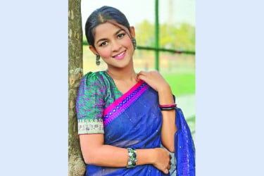 মুগ্ধ সাদিয়া আয়মান