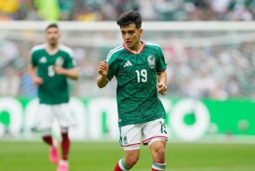 পেলের পর সর্বকনিষ্ঠ মোরা, ভাঙলেন ৯৬ বছরের রেকর্ড