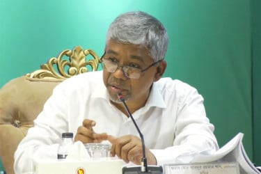 কালো টাকা সাদা করার সুযোগ নেই, ভুল বোঝাবুঝি হয়েছে : এনবিআর চেয়ারম্যান