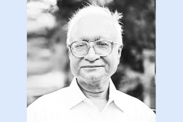 এক টুকরো নিজস্ব মাটি