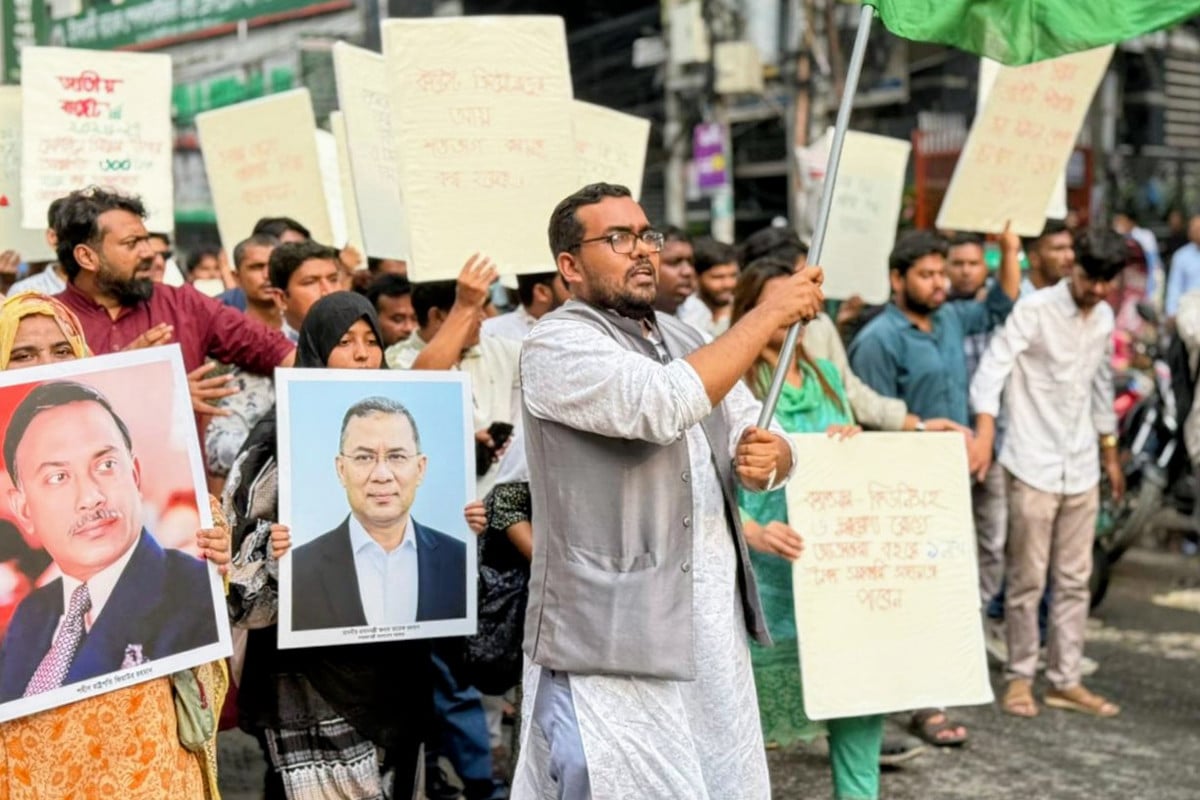 প্রস্তাবিত বাজেটকে স্বাগত জানিয়ে রাজধানীতে ছাত্রদলের মিছিল