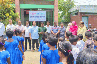 সুজানগরে বসুন্ধরা শুভসংঘের উদ্যোগে মাদকবিরোধী সচেতনতামূলক ক্যাম্পেইন
