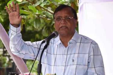 ঢাকা বাঁচাতে অধিক হারে বৃক্ষরোপণ করতে হবে: আবদুস সালাম