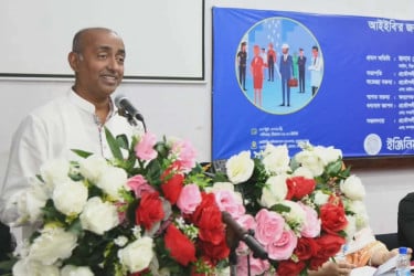 মেধাবী প্রকৌশলীদের বিদেশমুখী প্রবণতা কমাতে অনুকূল কর্মপরিবেশ সৃষ্টি করতে হবে: আইনমন্ত্রী
