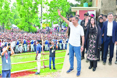 যতক্ষণ প্রাণ থাকবে দেশ ও মানুষের জন্য কাজ করব
