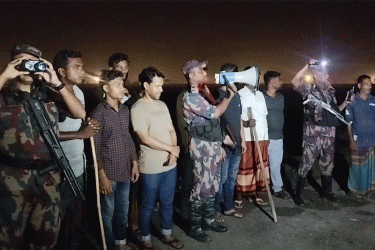 পুশ-ইন ঠেকাতে মেহেরপুর সীমান্তে সর্বোচ্চ সতর্কতা