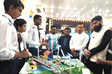 কুড়িগ্রামে বিজ্ঞান প্রকল্প ও উদ্ভাবনী প্রদর্শনী অনুষ্ঠিত