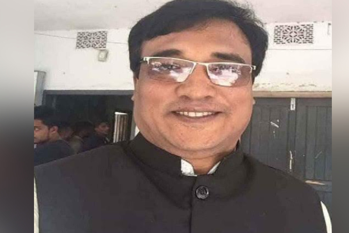 ফেনীতে আওয়ামী লীগ নেতা কারাগারে
