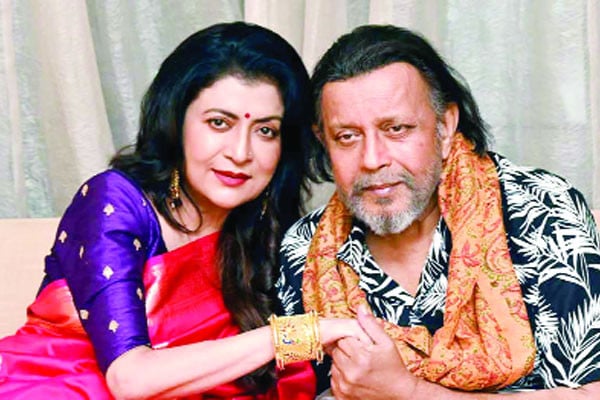 মিঠুনদার বয়স বাড়ে না : দেবশ্রী
