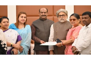 ভারতের রাজনীতিতে হঠাৎ এনসিপি ঝড়!