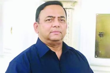 বেনজীরকে ফেরত চেয়ে আমিরাতকে দুদকের চিঠি
