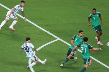 আবারও মেসির গোল, জোড়া লিড আর্জেন্টিনার
