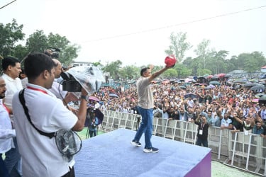 শ্রীমঙ্গলের অনুষ্ঠানে যোগ দিলেন প্রধানমন্ত্রী