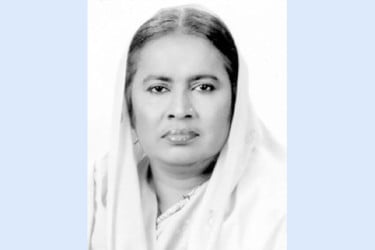 কাঁটা দিয়ে কাঁটা তোলা