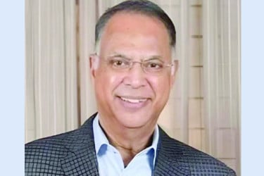 সাশ্রয়ী দামে তেল কিনতে সিঙ্গাপুরে যাচ্ছেন মন্ত্রী