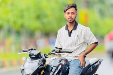 কালুখালীতে সড়ক দুর্ঘটনায় আহত যুবকের মৃত্যু