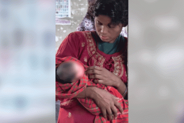 যাত্রী ছাউনিতে সন্তান জন্ম দিলেন মানসিক প্রতিবন্ধী নারী