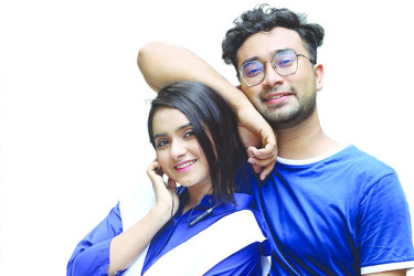 জোভান ও  কেয়ার প্রেম রহস্য