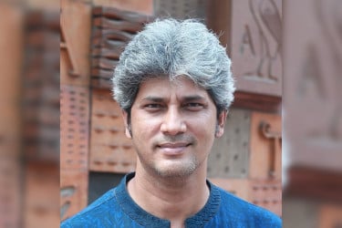 স্বাস্থ্যসেবা নিশ্চতে কাজ করছে সরকার : জোনায়েদ সাকি