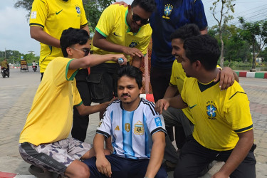 হাইতির বিপক্ষে ব্রাজিলের জয়, মাথা ন্যাড়া করে কথা রাখলেন আর্জেন্টিনা সমর্থক