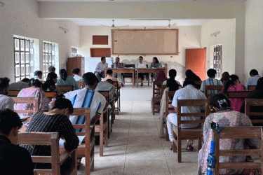 খাগড়াছড়িতে ফ্রিল্যান্সিং প্রশিক্ষণ কোর্সের লিখিত পরীক্ষা