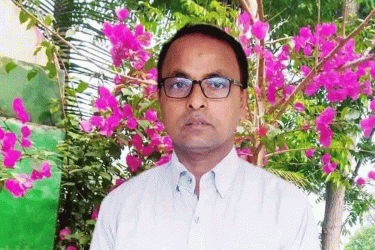 টুঙ্গিপাড়ায় প্রধান শিক্ষকের আত্মহত্যা