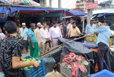 বরিশালে মূল্য তালিকা না থাকায় জরিমানা