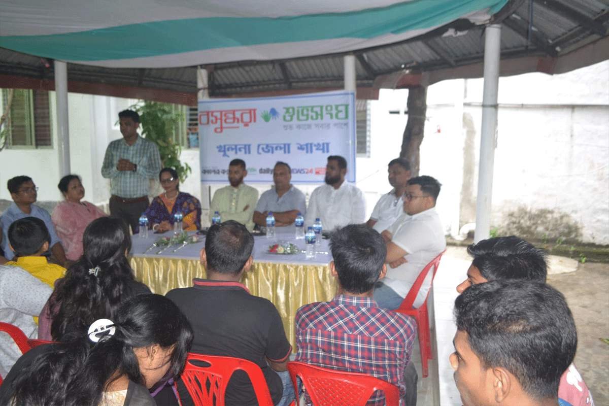খুলনায় বসুন্ধরা শুভসংঘের ডেঙ্গু প্রতিরোধে সচেতনতা