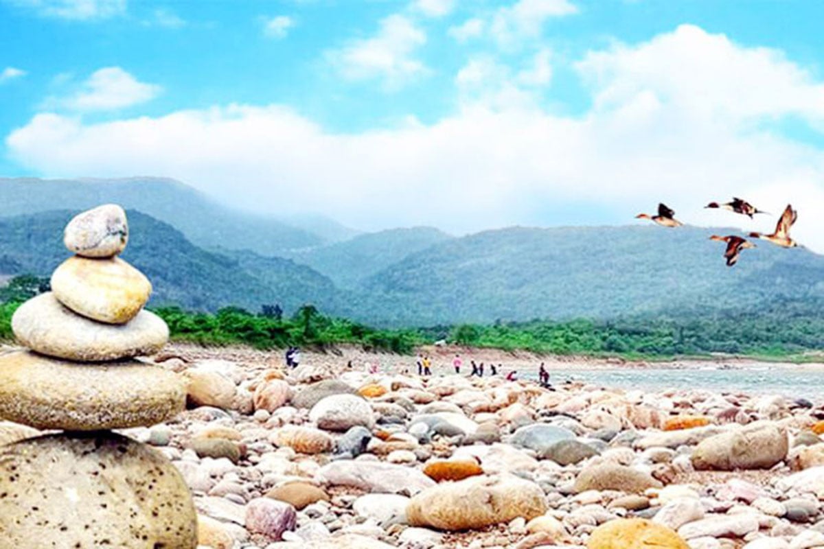 ফের খুললো সাদাপাথর পর্যটনকেন্দ্র