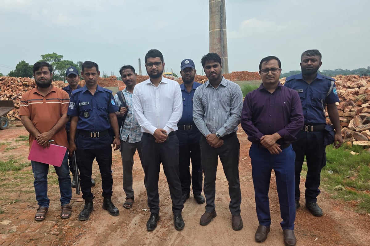 নারায়ণগঞ্জে দুই ইটভাটাকে জরিমানা