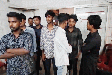 সাভার-আশুলিয়ায় ১৪ ছাত্রলীগ-যুবলীগ নেতা আটক