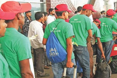 সিন্ডিকেটের মাধ্যমে মালয়েশিয়ায় কর্মী পাঠানো হবে না : মন্ত্রী