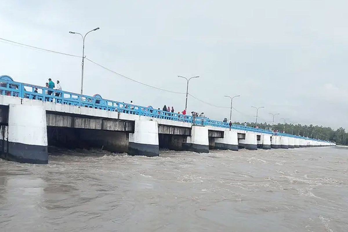 বিপৎসীমার নিচে তিস্তার পানি, স্বস্তিতে পাড়ের মানুষ