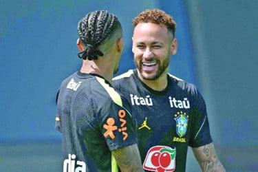 নেইমার কি খেলবেন