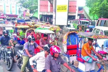 অটোরিকশা চলবে না ঢাকার প্রধান সড়কে
