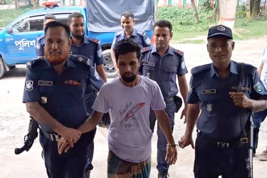 গাইবান্ধায় শিশুকে ধর্ষণচেষ্টার অভিযোগে রেস্টুরেন্ট মালিক আটক