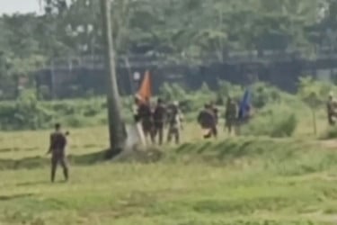 সাপাহার সীমান্তে পুশইনের চেষ্টা, ৯ নারী-শিশুকে ফেরত নিল বিএসএফ