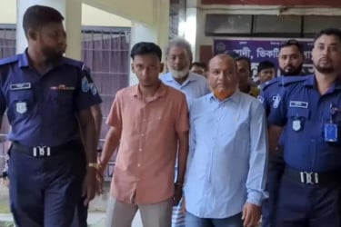 চাঁদাবাজির মামলায় ছেলেসহ কারাগারে বিএনপি নেতা