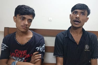নোয়াখালীতে চুরি হওয়া ট্রান্সফরমারসহ আটক ২