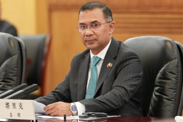 শুক্রবার চীনের প্রেসিডেন্টের সঙ্গে প্রধানমন্ত্রী তারেক রহমানের বৈঠক