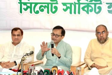 শাহজালাল মাজারের আর্থিক ব্যবস্থাপনায় স্বচ্ছতা আনতে মন্ত্রীর নেতৃত্বে কমিটি