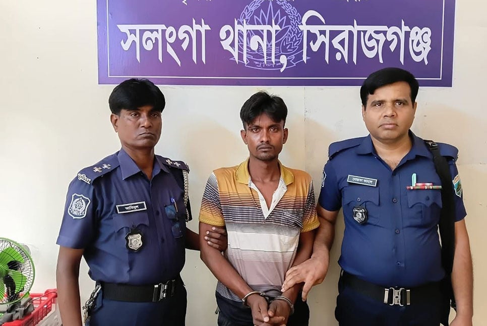 সিরাজগঞ্জে ডাকাত চক্রের সদস্য গ্রেফতার