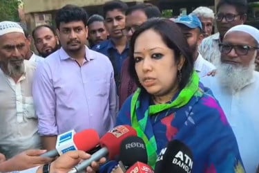 আইন-শৃঙ্খলা পরিস্থিতির উন্নতি না হলে সরকারের পরিণতি ভালো হবে না: রুমিন ফারহানা