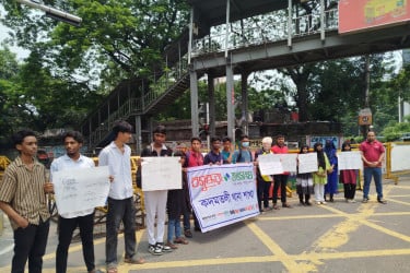 নিরাপদ সড়ক ও শব্দ দূষণ প্রতিরোধে বসুন্ধরা শুভসংঘের সচেতনতামূলক কর্মসূচি