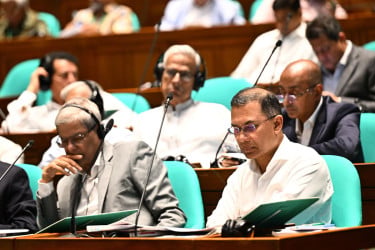 প্রধানমন্ত্রীর মালয়েশিয়া-চীন সফরে সফলতার জন্য সংসদে ধন্যবাদ