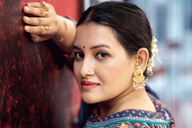 সিঁথির কণ্ঠে ‘বসন্তের কোকিল’, প্রথম দিনেই ৮১ হাজার ভিউ!