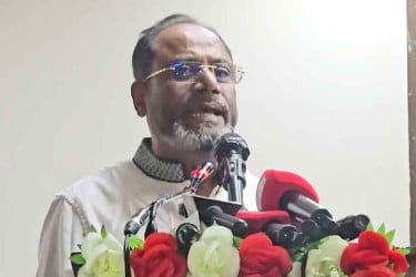 ফ্যাসিস্টদের আর সুযোগ দেওয়া হবে না: আজম খান